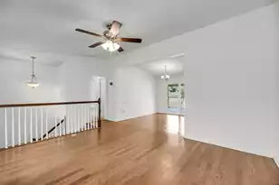 100 Trescott Ct, Summerville, SC 29486 - Photo 6