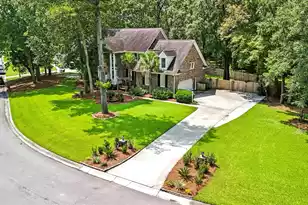 123 Huckleberry Ln, Summerville, SC 29485 - Photo 32