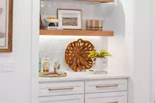 727 McCants Dr, Mount Pleasant, SC 29464 - Photo 32