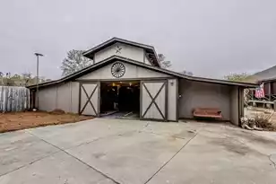 62 Moore Dr, Barnwell, SC 29812 - Photo 10