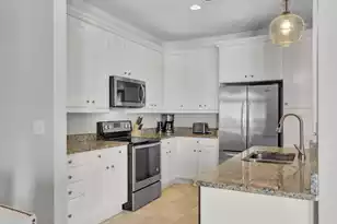 76 Society St, Charleston, SC 29401 - Photo 20