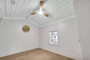 1452 Glencoe Dr, Mount Pleasant, SC 29464 - Photo 16