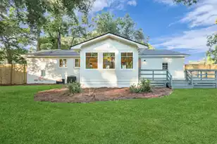 1452 Glencoe Dr, Mount Pleasant, SC 29464 - Photo 20