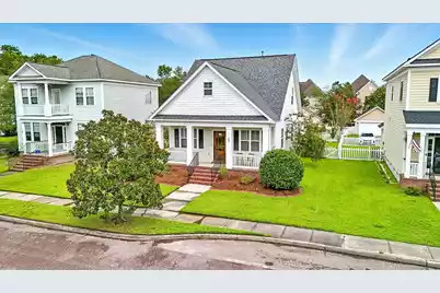 203 Hydrangea Street, Summerville, SC 29483 - Photo 4