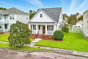 203 Hydrangea St, Summerville, SC 29483 - Photo 4