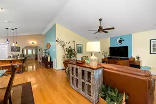 824 Bentwood Cir, Manning, SC 29102 - Photo 26