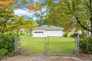 1390 Nightfall Ln, Summerton, SC 29148 - Photo 10