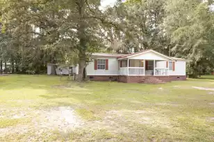 206 Belfast Ln, Walterboro, SC 29488 - Photo 2