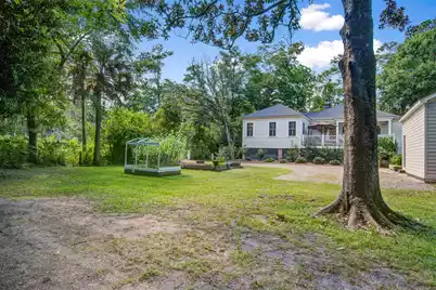 213 Laurel Street S, Summerville, SC 29483 - Photo 40