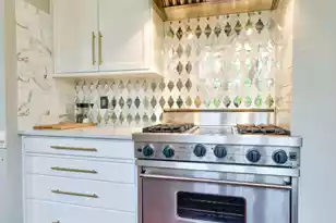 46 Halsey Blvd, Charleston, SC 29401 - Photo 14