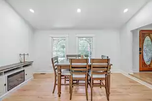 129 Sycamore Dr, Summerville, SC 29485 - Photo 8