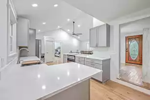 129 Sycamore Dr, Summerville, SC 29485 - Photo 24