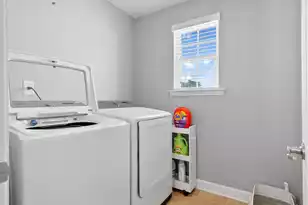 225 Berwick Dr, Summerville, SC 29483 - Photo 14