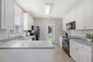 111 Foxglove Ave, Summerville, SC 29483 - Photo 18