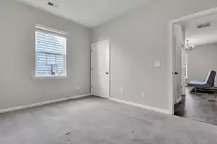 699 Redbud Ln, Summerville, SC 29486 - Photo 10