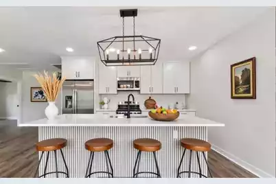 2136 Commander Road, North Charleston, SC 29405 - Photo 4