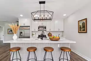 2136 Commander Rd, North Charleston, SC 29405 - Photo 4