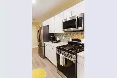 5917 Hagood Avenue, Hanahan, SC 29410 - Photo 16