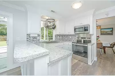 2040 Comingtee Lane, Mount Pleasant, SC 29464 - Photo 12