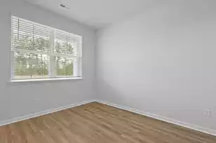 1073 Forrest Crk Dr, Summerville, SC 29483 - Photo 14