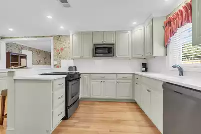 2078 Saint James Drive, Charleston, SC 29412 - Photo 8