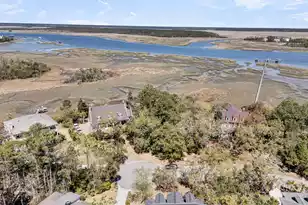 2296 Beckenham Dr, Mount Pleasant, SC 29466 - Photo 10