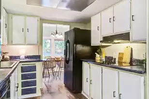 101 Lee St, Summerville, SC 29485 - Photo 8