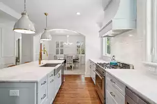 133 Mary St, Mount Pleasant, SC 29464 - Photo 18