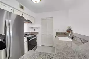 100 Mariners Cay Dr, Folly Beach, SC 29439 - Photo 8