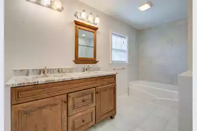 3627 Marginal Road, Mount Pleasant, SC 29466 - Photo 18