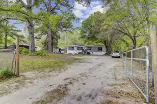 2659 Sidneys Rd, Walterboro, SC 29488 - Photo 2