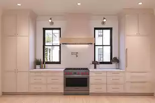 303 Queens Ct, Mount Pleasant, SC 29464 - Photo 4