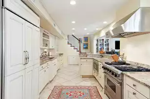 32 Church St, Charleston, SC 29401 - Photo 10