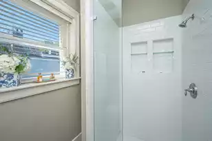 90 Bull St, Charleston, SC 29401 - Photo 20