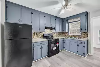 313 Curtiss Avenue, Charleston, SC 29407 - Photo 2