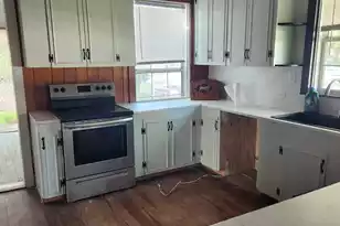 392 Morrison Ave, Estill, SC 29918 - Photo 8