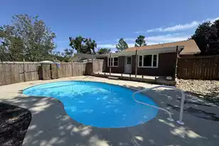 215 Church St, Edgefield, SC 29824 - Photo 2