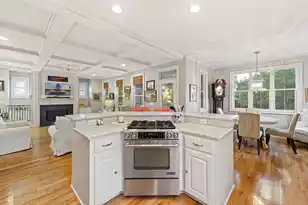 2922 Marsh Breeze Ln, Mount Pleasant, SC 29466 - Photo 8