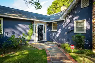 1409 Barbara St, Mount Pleasant, SC 29464 - Photo 8