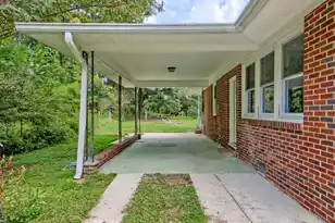 306 Peachtree Rd, Walterboro, SC 29488 - Photo 10