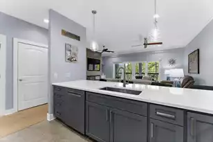 1604 Hopeman Ln, Mount Pleasant, SC 29466 - Photo 16