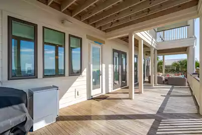 507 Ashley Avenue W, Folly Beach, SC 29439 - Photo 24