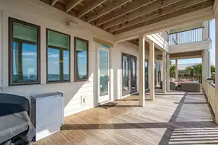 507 Ashley Ave W, Folly Beach, SC 29439 - Photo 24