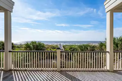 507 Ashley Avenue W, Folly Beach, SC 29439 - Photo 20
