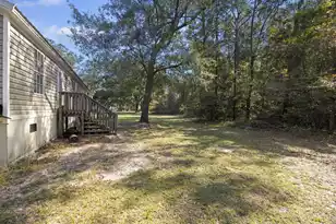 197 Davis Circle, Walterboro, SC 29488 - Photo 10