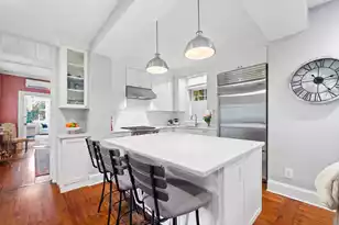 14 Limehouse St, Charleston, SC 29401 - Photo 2