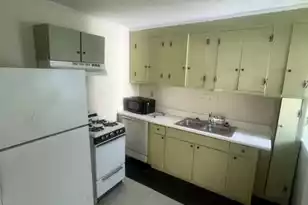 49 Chapel St, Charleston, SC 29403 - Photo 2