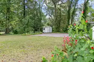 487 Hampton St, Walterboro, SC 29488 - Photo 36