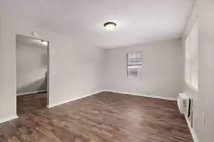 1820 Iris St, North Charleston, SC 29405 - Photo 6