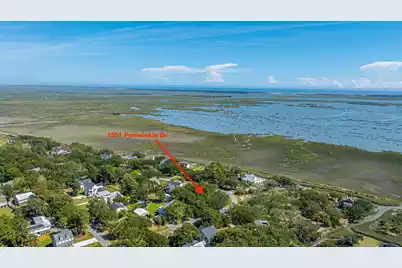 1551 Periwinkle Drive, Mount Pleasant, SC 29466 - Photo 2